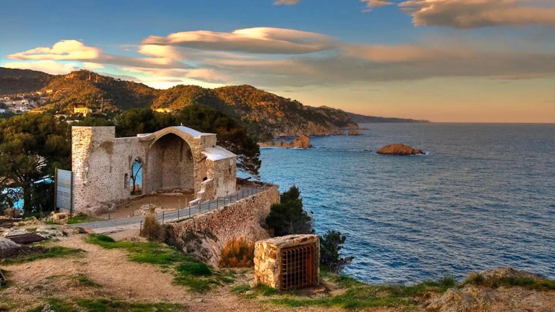 Lets Holidays Cozy House In The Center Of Town Tossa de Mar 0*,