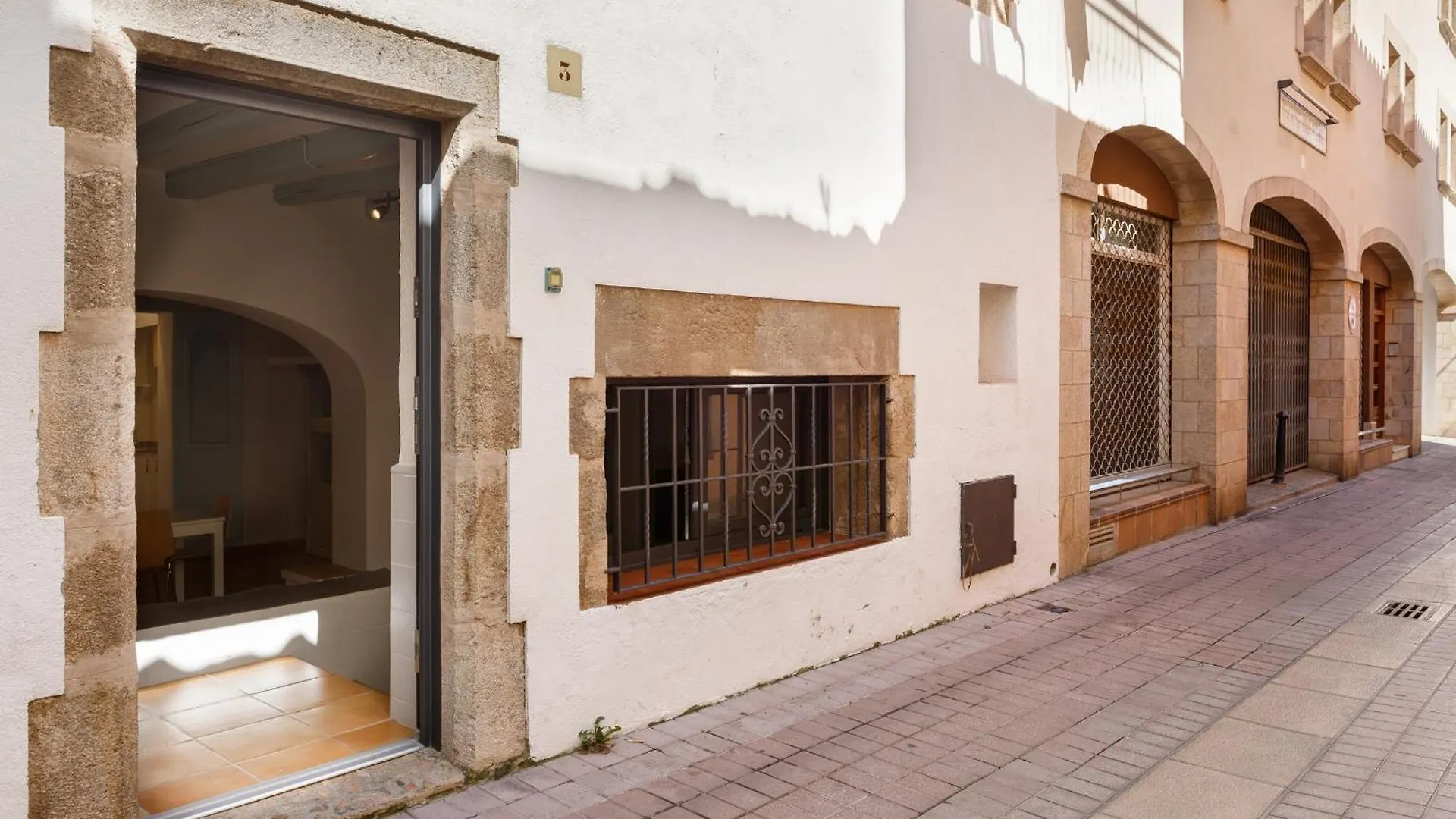 Lets Holidays Cozy House In The Center Of Town Tossa de Mar Prázdninový dům